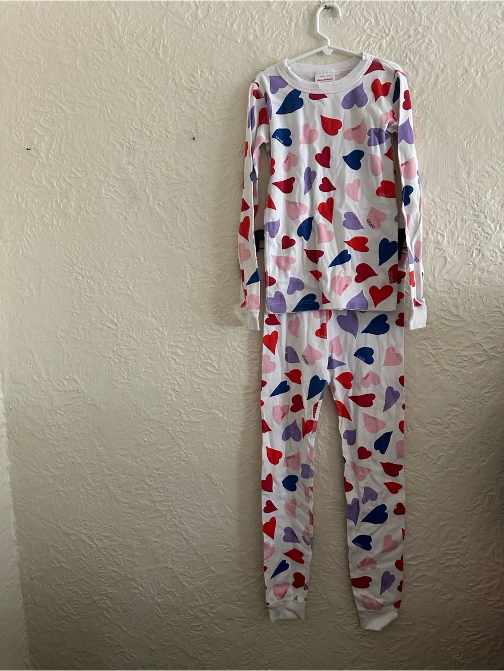 Hanna Andersson Hugs & Hearts Long John Pajama Set White Pink Purple Red Loved
